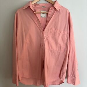 Abercrombie & Fitch Light Pink Button-Up Shirt